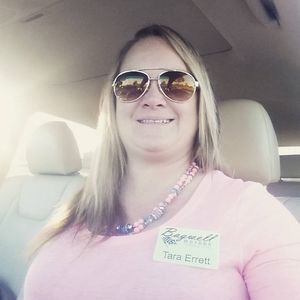 Meet your Posher, Tara