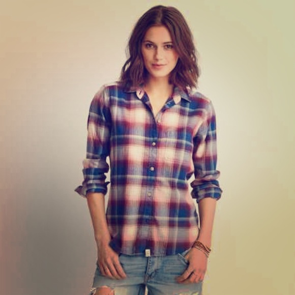 Plaid/flannel button down