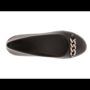 Croc ballet-type flats