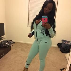 Meet your Posher, Allana