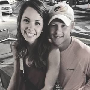 Meet your Posher, Kendra