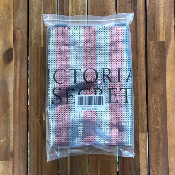🎄 SALE - Brand New Victoria Secret Bag - Picture 6 of 6