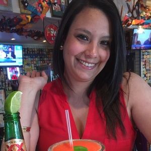 Meet your Posher, Jeanelle