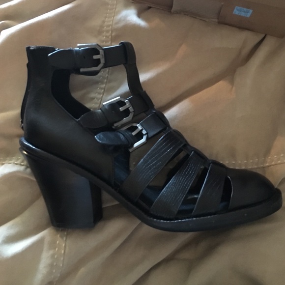 Heeled sandals