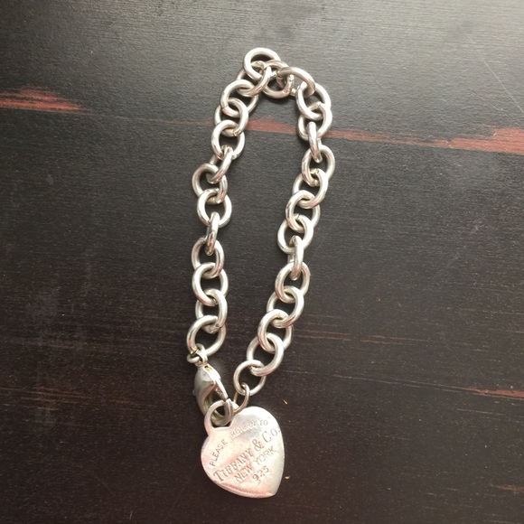 925 Sterling heart tag bracelet