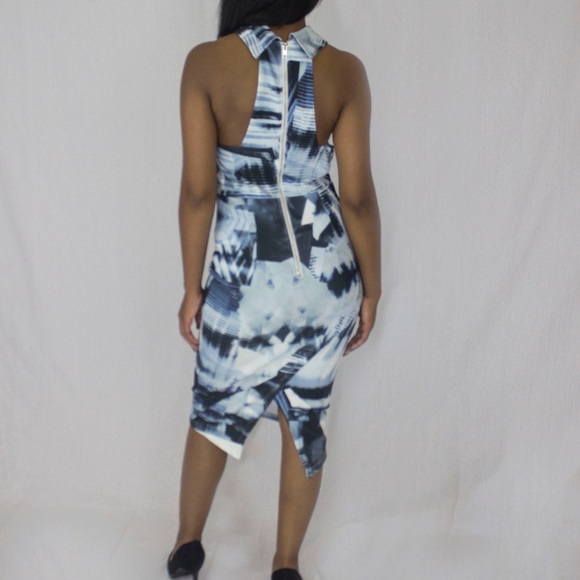 Nawara blue dress - Picture 2 of 3