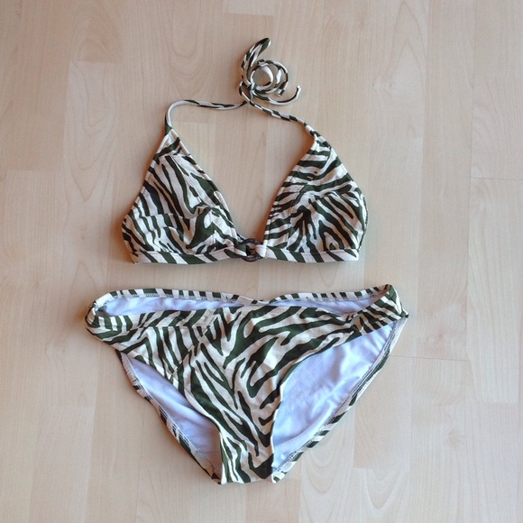 Zebra bikini