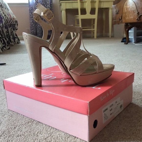 PERFECT FOR PROM Nude Touch up Heels