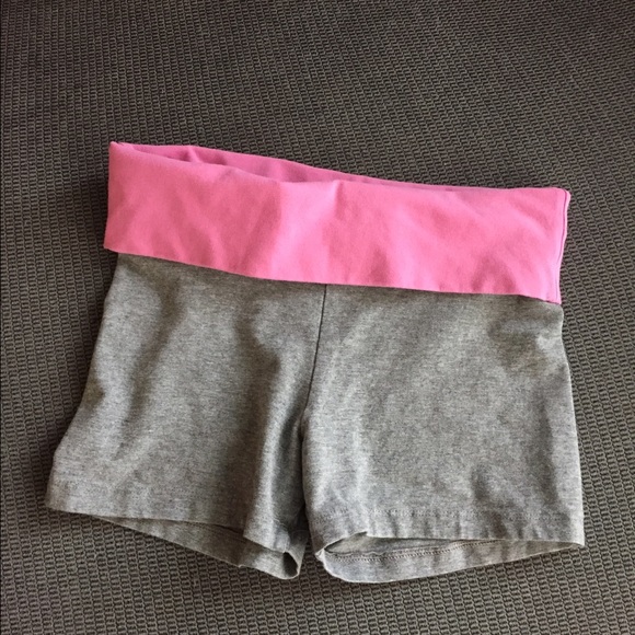 ❌SOLD❌Forever 21 gray yoga shorts
