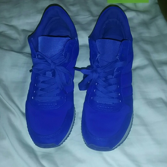 Aldo sneakers