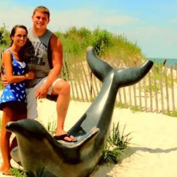 Meet your Posher, Stephanie - Picture 1 of 1