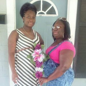 Meet your Posher, Nell