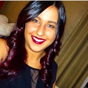 Meet your Posher, Amanda