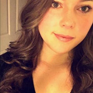 Meet your Posher, Tori