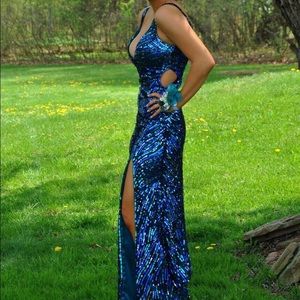 Mac Duggal Prom Dress