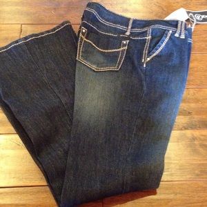 Rewash brand jeans NWT. Size 5 x 33.