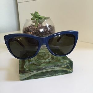 Linda Farrow - two tone wayfarers.