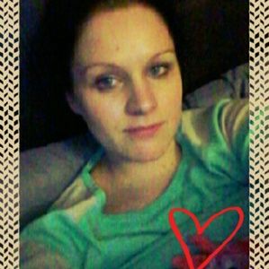 Meet your Posher, Shawna