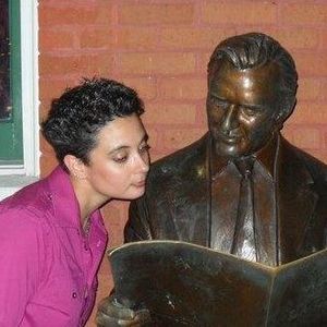 Meet your Posher, Elizabeth