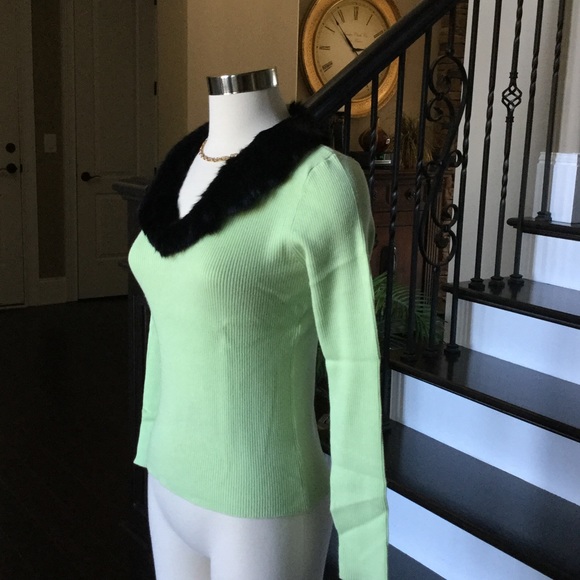 UNIFORM SWEATER - Picture 2 of 3