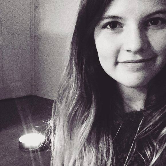 Meet your Posher, Dani - Picture 1 of 1