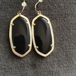 Kendra Scott Elle earrings, black and gold