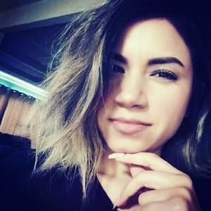 Meet your Posher, Anissa