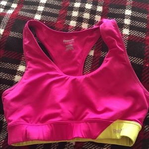 *REEBOK SPORTS BRA*