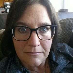 Meet your Posher, Janel