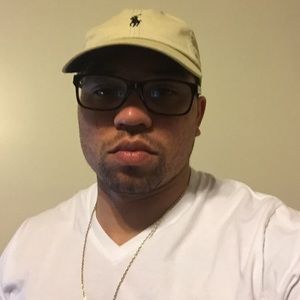 Meet your Posher, Johnathan