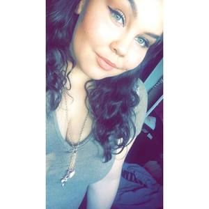 Meet your Posher, Alexis