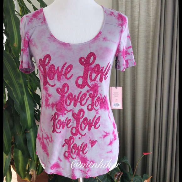Juicy Couture Tops - Juicy Couture Tie Dye "Love" Top NWT🎉HP X2🎉