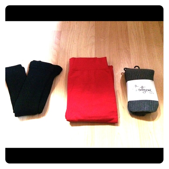 3 pairs of leggings