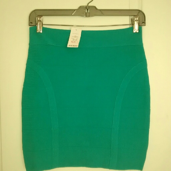 nwt bandage skirt from bebe