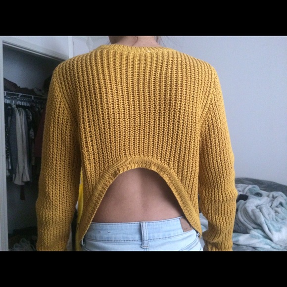 LF HIGH-LOW SWEATER - Picture 2 of 4