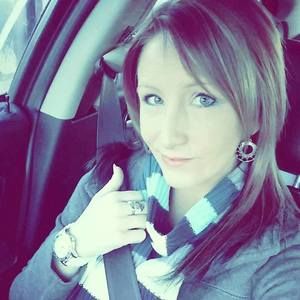 Meet your Posher, Teresa