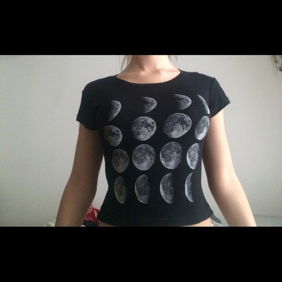 MOON PHASE SHIRT - BRANDY MELVILLE