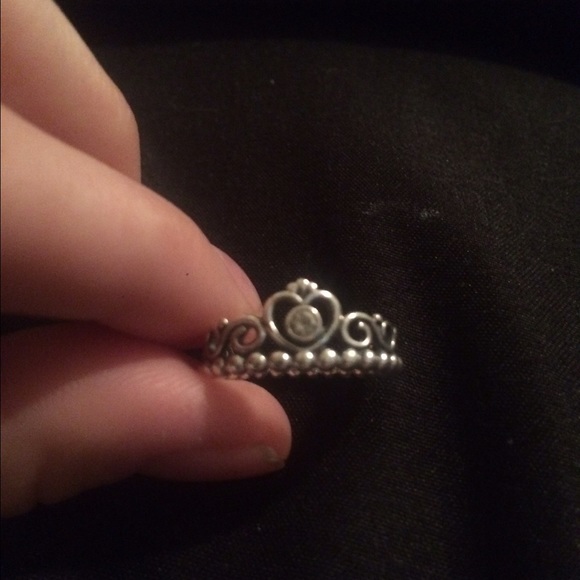 Pandora princess ring