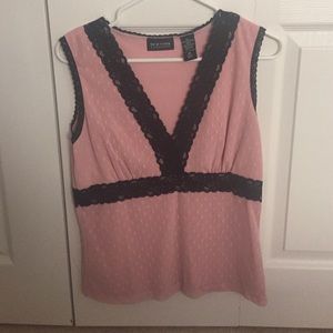 Sleeveless top
