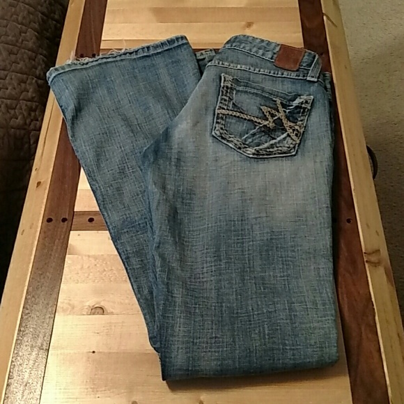 Buckle BKE Sabrina stretch 27 x 33 1/2