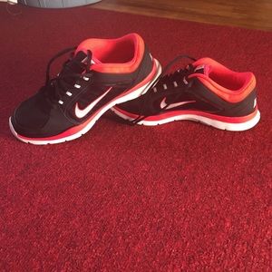 Only wore a few times ..Have too many tennis shoes