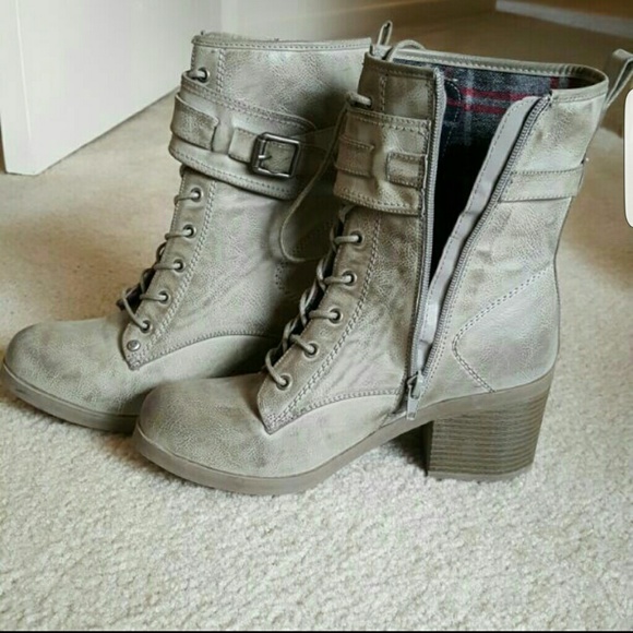 Guess combat boots