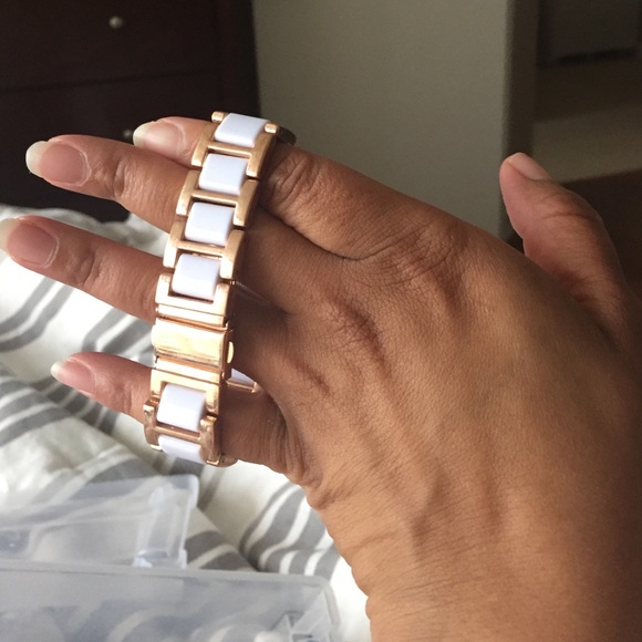 Watch - Picture 2 of 2