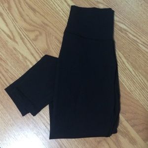 Lululemon Leggings- Size 4- LIKE NEW