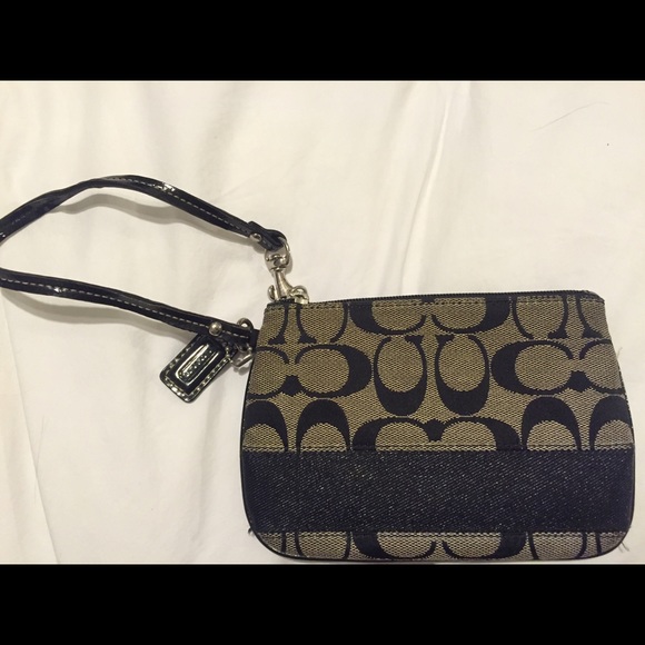 Coach wrislet - Picture 3 of 3