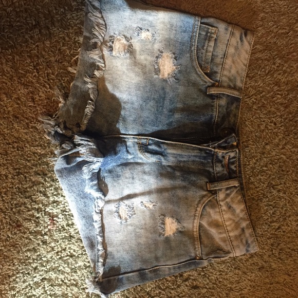 Bullhead high rise shorts