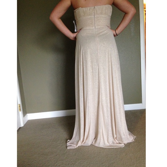 Never worn before Gold floor length prom gown - Picture 2 of 4