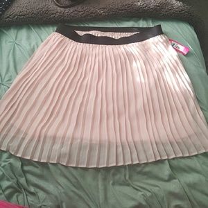 Xhilaration skirt