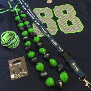 💙SEAHAWKS GEAR💚