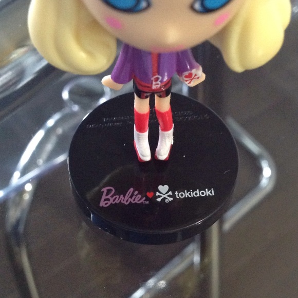 Tokidoki Barbie Figurine - Picture 3 of 3